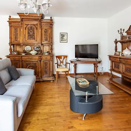 Amazing Home In Lonnes With Heated Swimming Pool Prázdninový dům