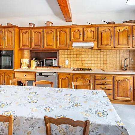 Amazing Home In Lonnes With Heated Swimming Pool * Lonnes
