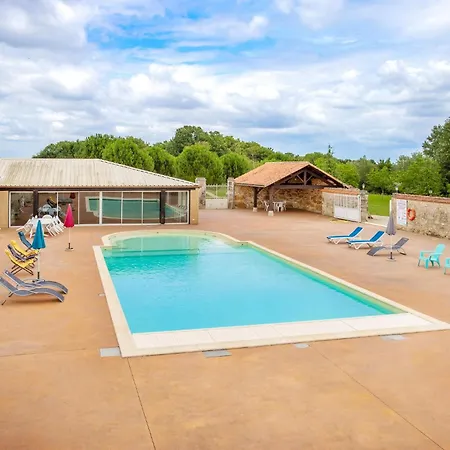 Amazing Home In Lonnes With Heated Swimming Pool