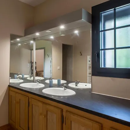 Amazing Home In Lonnes With Heated Swimming Pool